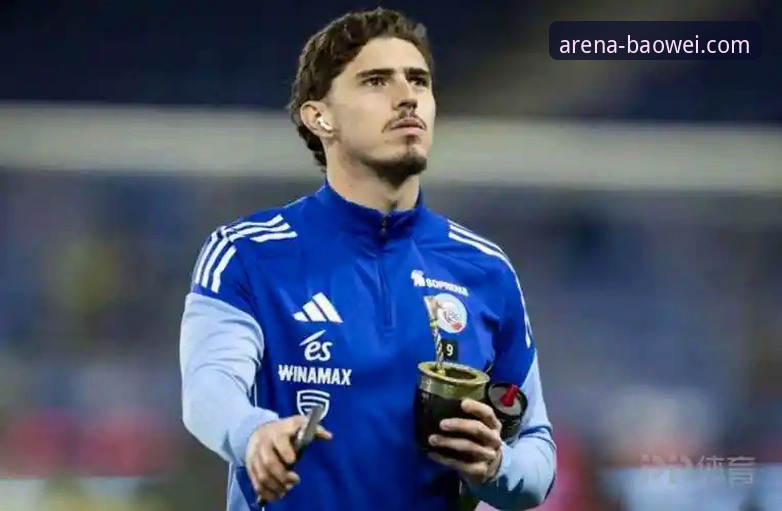 帕尼切利重伤无缘世界杯：阿根廷战术版图缺失与球迷信息获取新路径深度分析